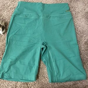 Whitney Simmons gymshark biker short